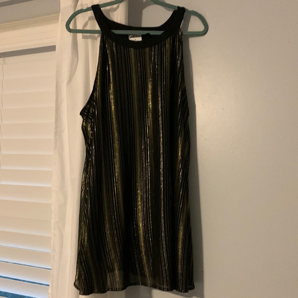 Torrid Gold and black goddess tunic. Size 3 (22/24).